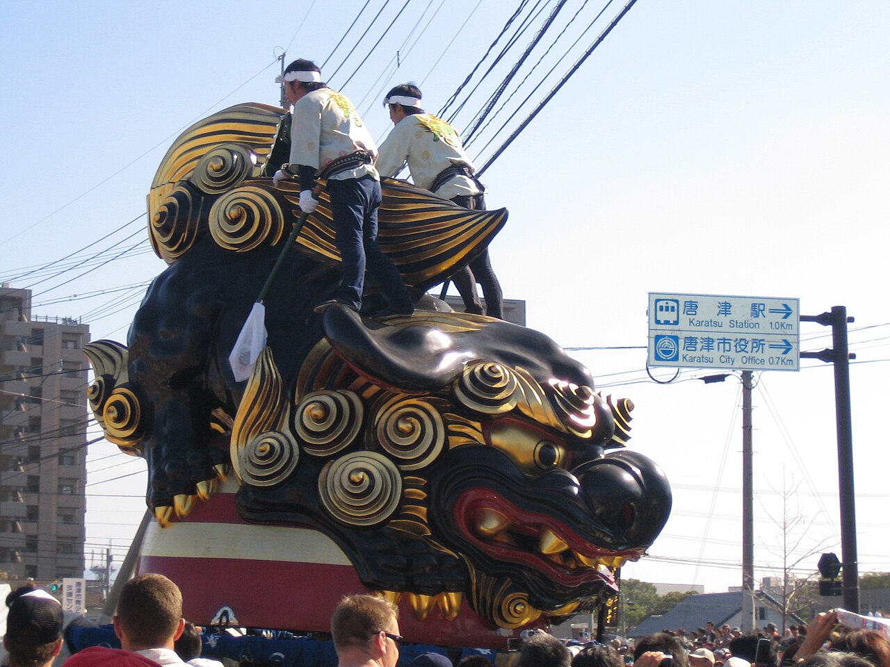 唐津くんちの曳山「玉取獅子」